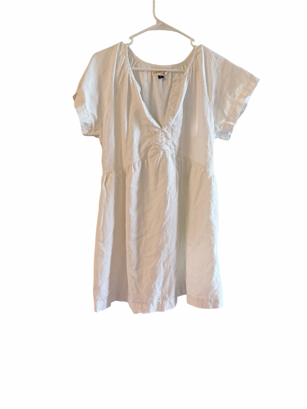 Universal Thread Cream V-Neck Short Sleeve Tunic